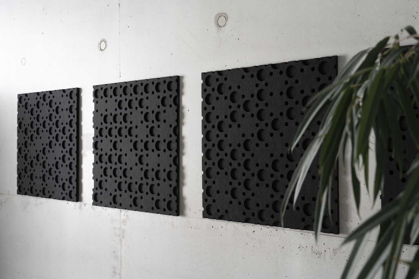 Self-adhesive Acoustic Felt Panel Circles Black 9mm