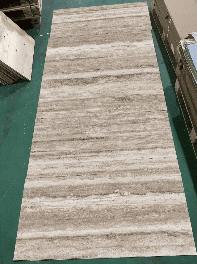 Linijinis travertinas