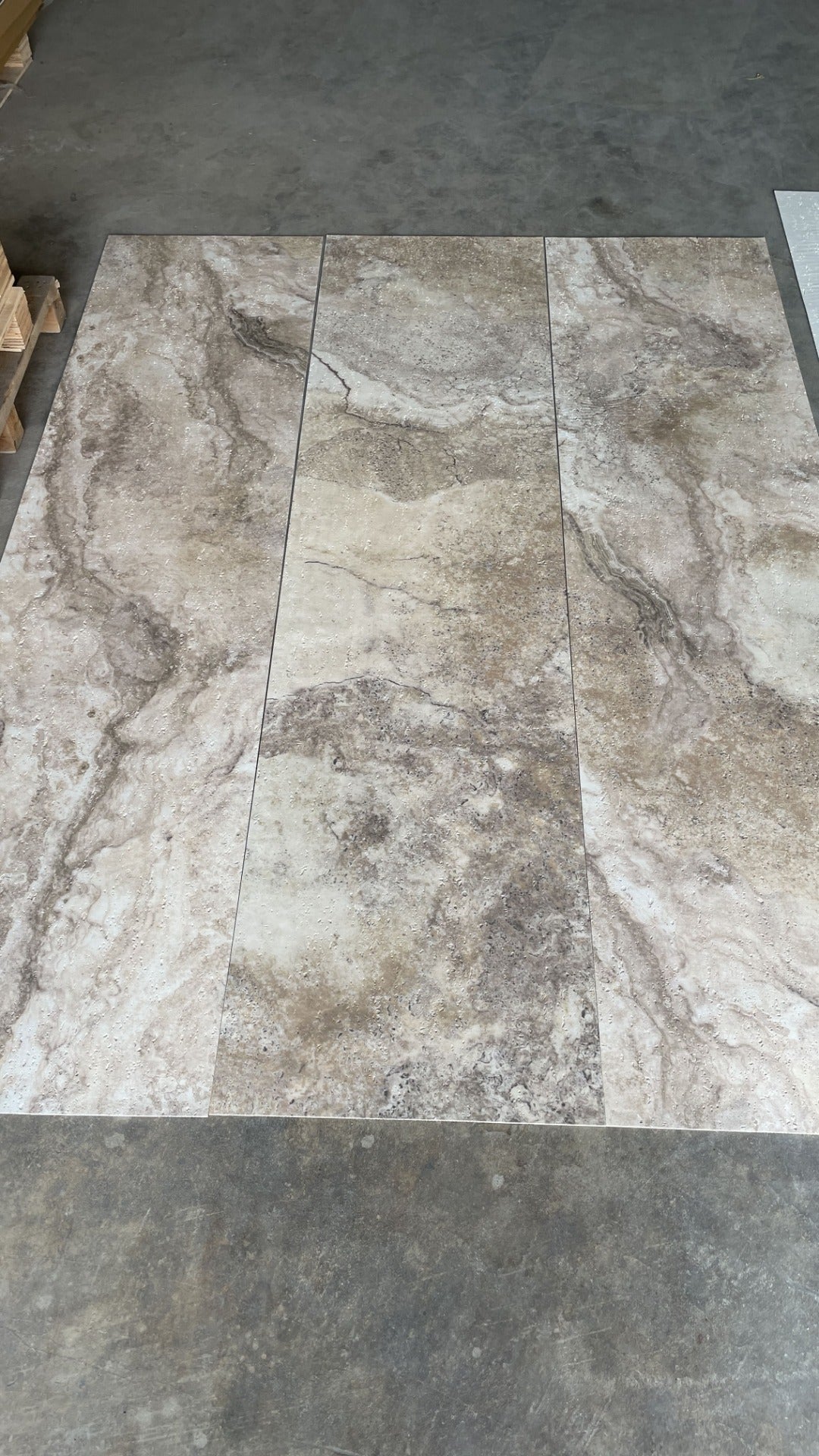 Dolomitic Travertine