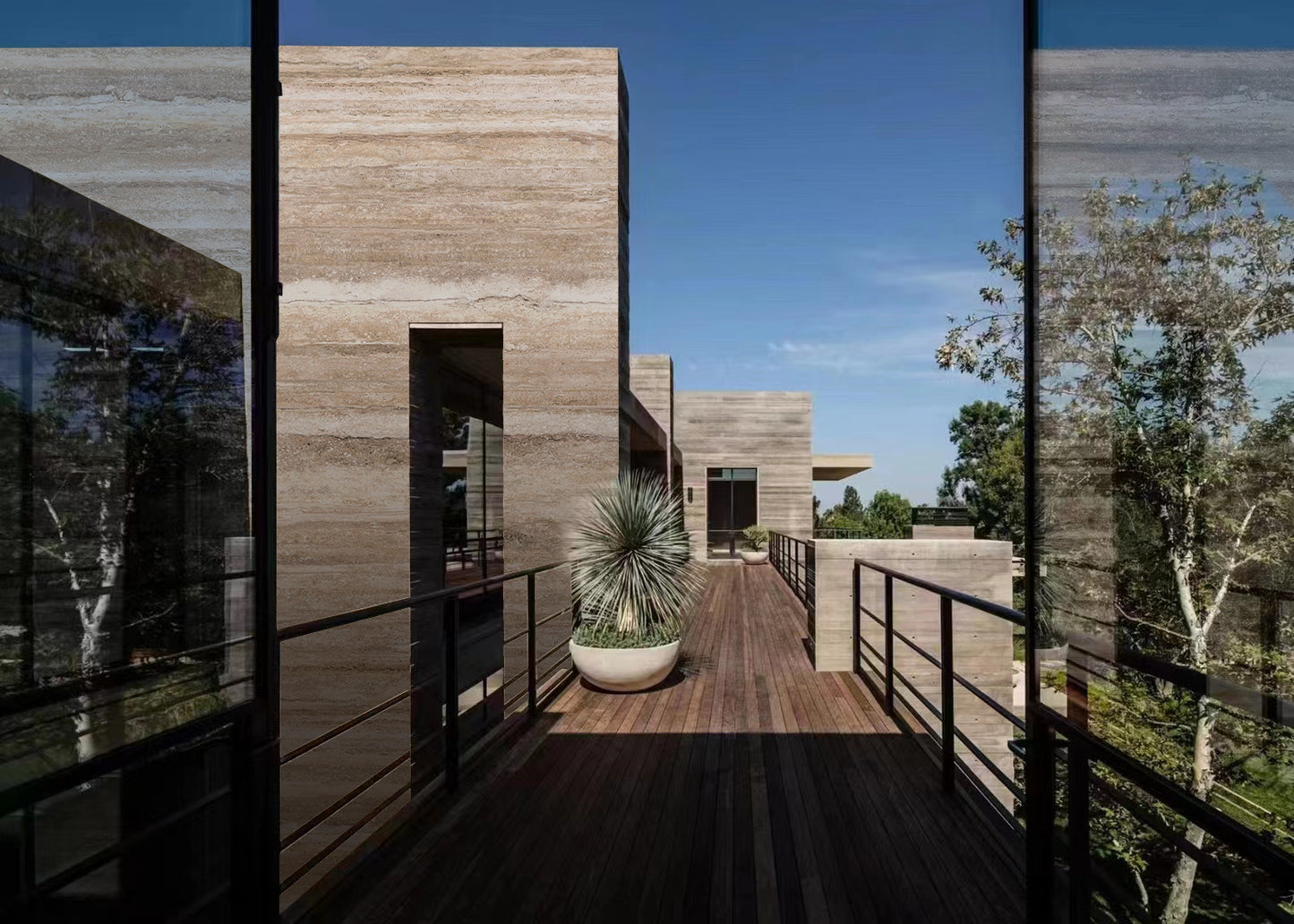 Linijinis travertinas