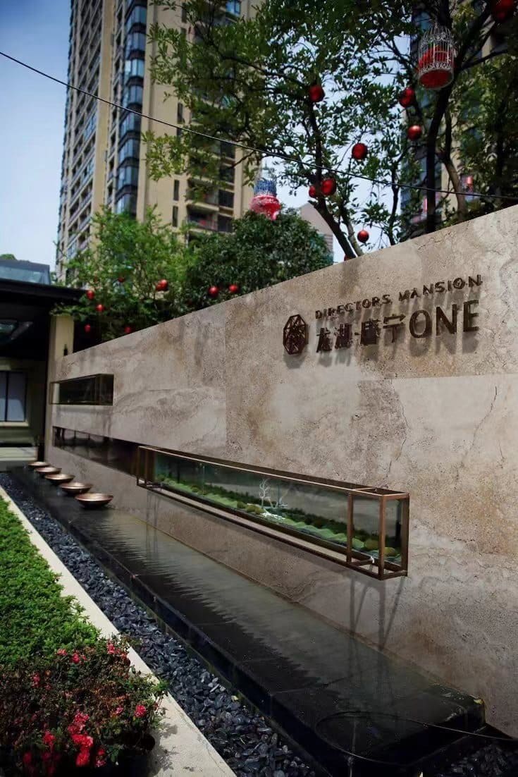 Dolomitic Travertine