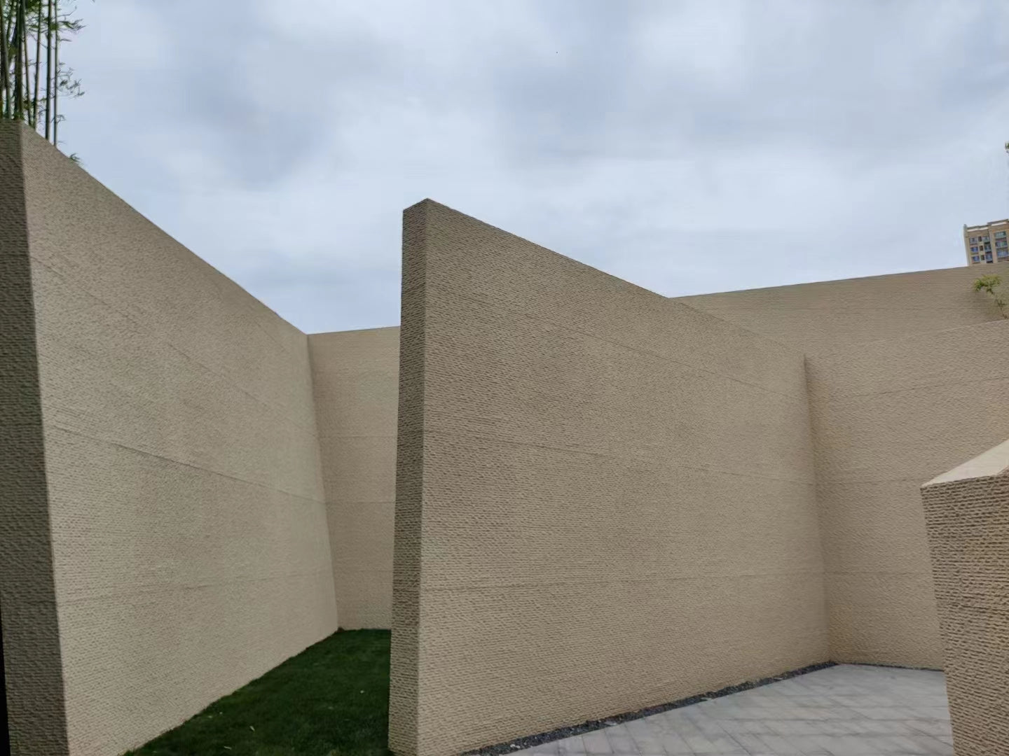 Line Stone